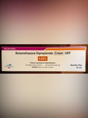 The posh doc -  Betamethasone Dipropionate 0.05% Tube - new